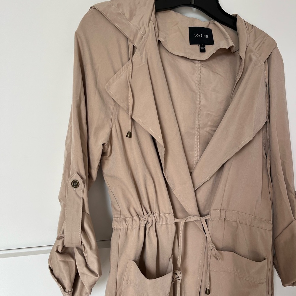 Love Tree Beige Lightweight Hooded Trench Coat with Drawstring Waist - Picture 4 of 5